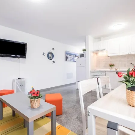 Apartamento Monique